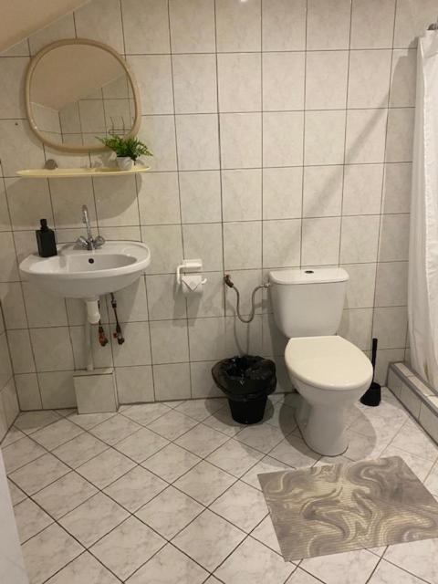 Kuru Guest House Экстерьер фото
