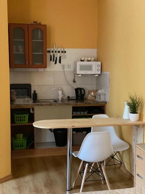 Kuru Guest House Экстерьер фото